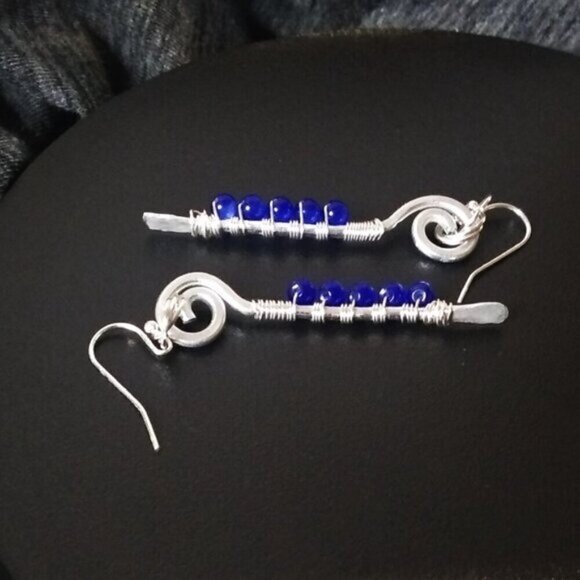 Unique Wire Wrapped Dangle Earrings! Blue CatsEye Beads! Lightweight!!! - Picture 8 of 11